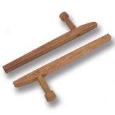 Tonfa Natural Octagonal Red Oak - 19.5"