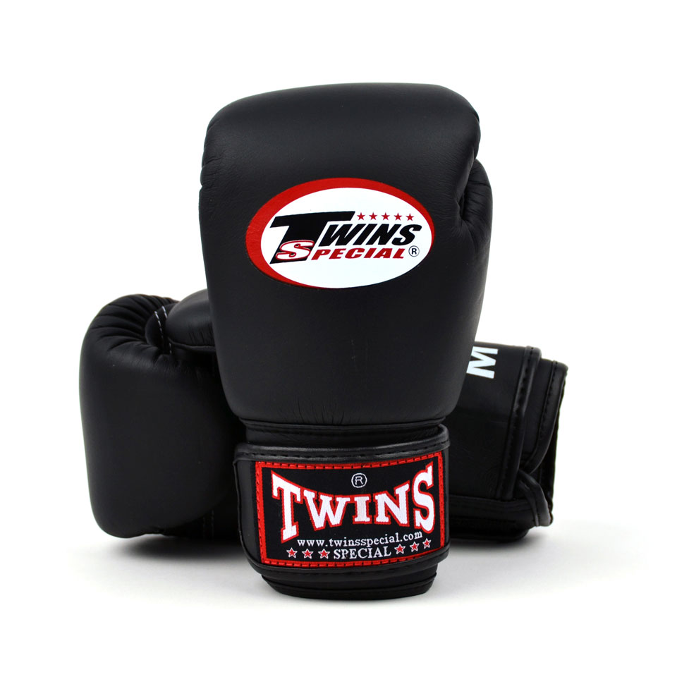 Twins BGVS Childrens Synthetic Boxing Gloves - Black - Click Image to Close