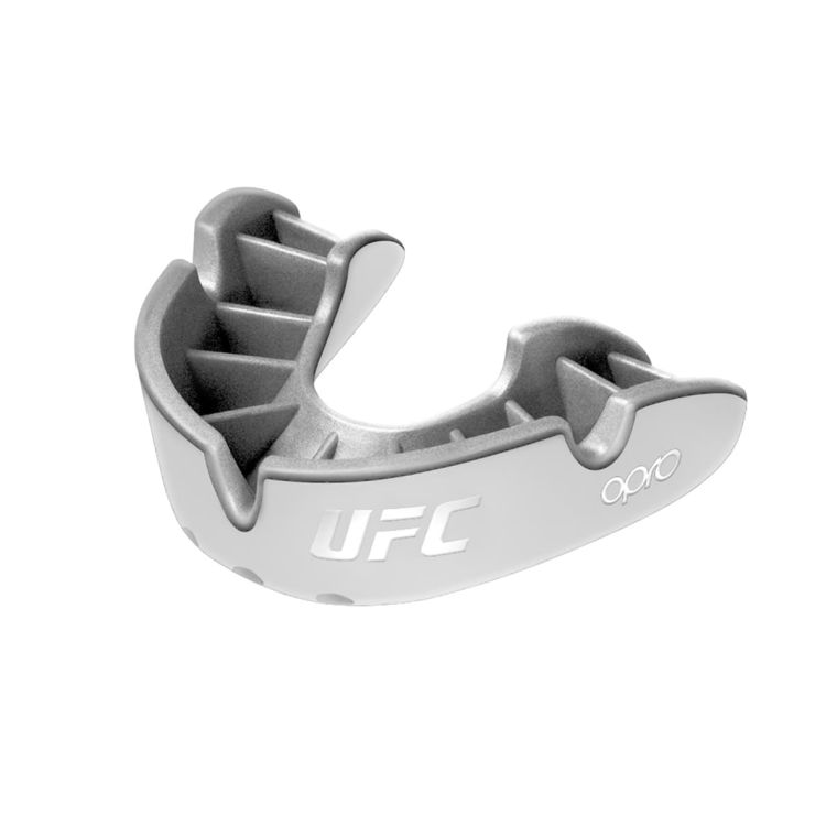Opro UFC Adults Silver Self Fit Mouth Guard - White - Click Image to Close
