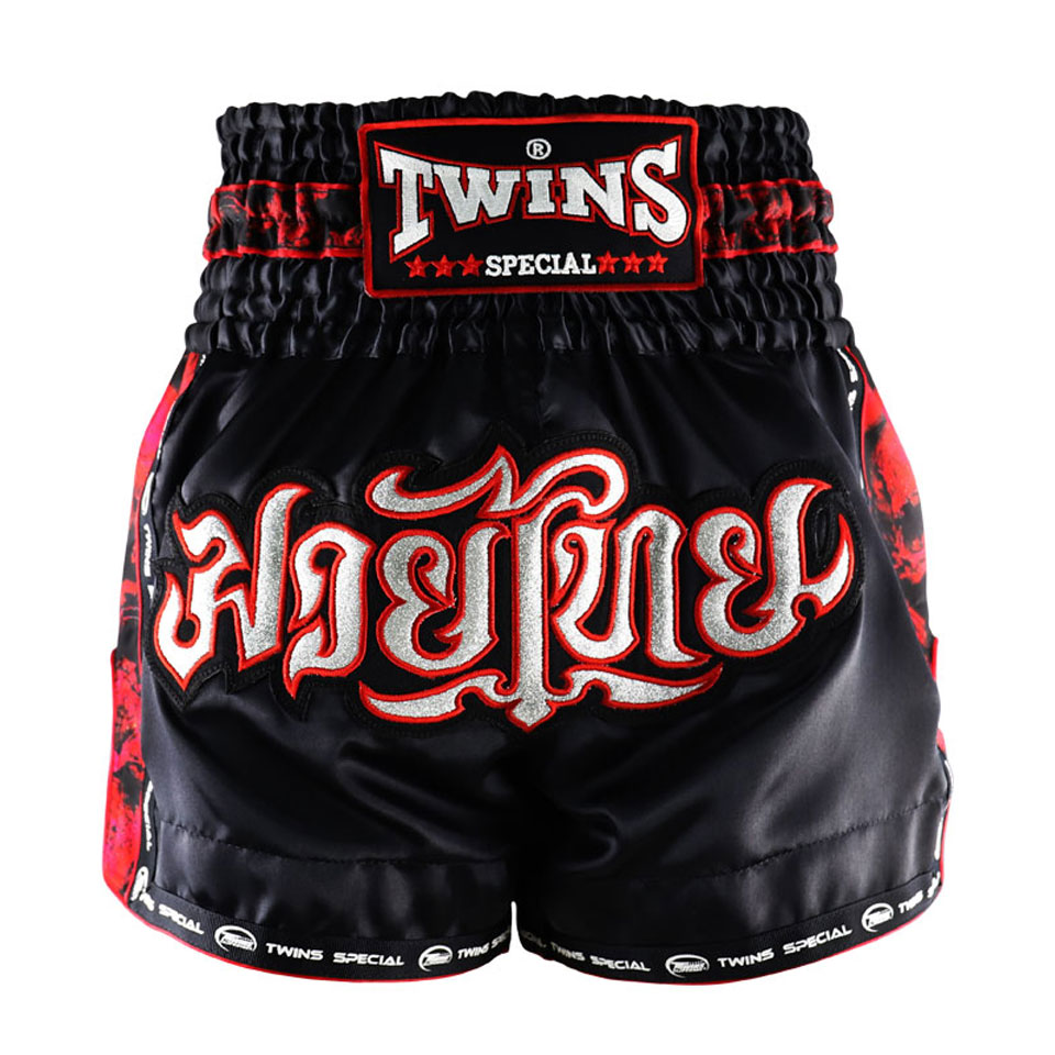 Twins TWS-153 Muay Thai Skull Shorts - Black - Click Image to Close