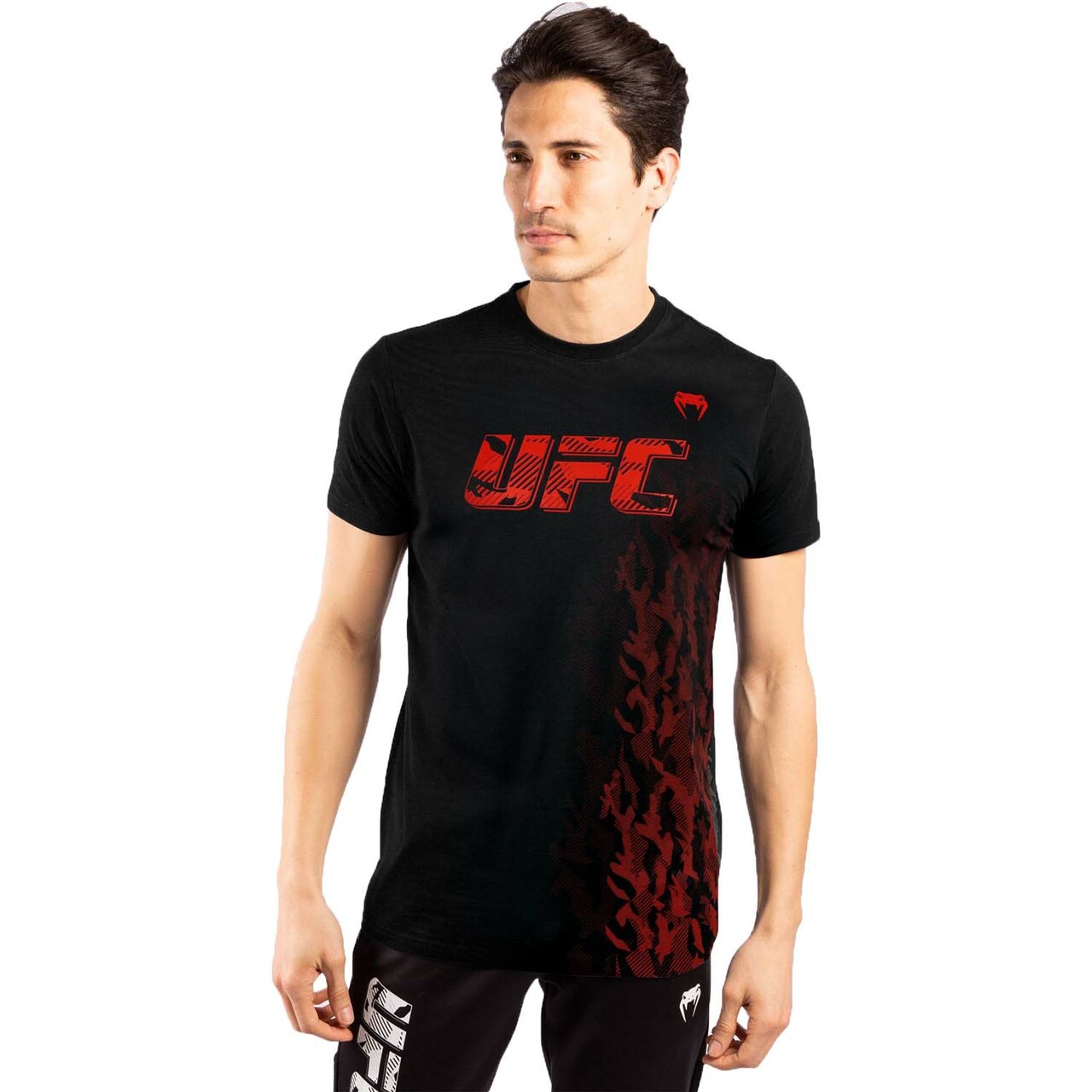 Venum x UFC Authentic Fight Week T Shirt Black/Red - Click Image to Close